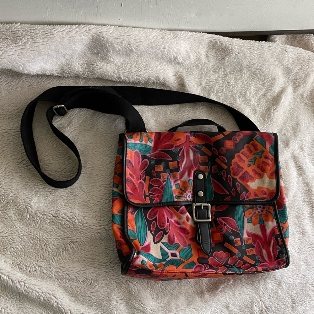 Fossil floral Key per flap medium large bag